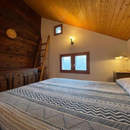 Santorini By Quokka 360 - Blue Curtains In The Alps Apartment Anzonico Luaran gambar