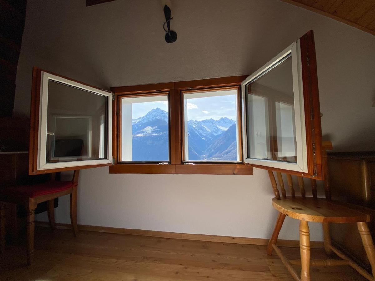 Santorini By Quokka 360 - Blue Curtains In The Alps Apartment Anzonico Luaran gambar